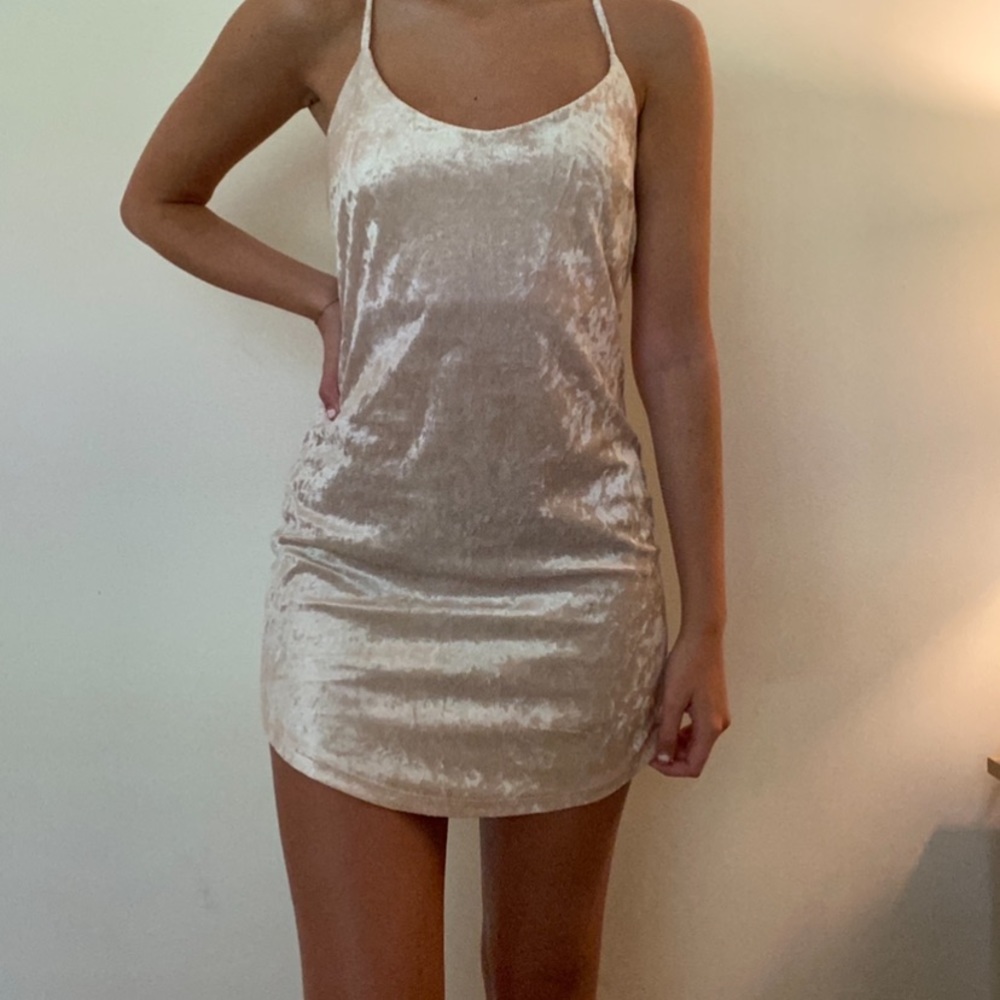 Forever 21 Blush Velvet Mini Dress